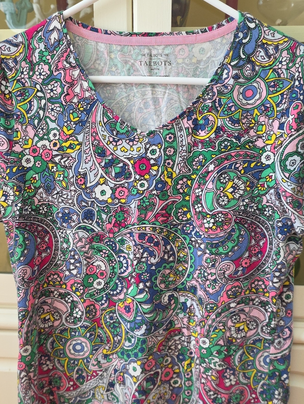 Talbots Multicolor Paisley Short Sleeve V-Neck Tee